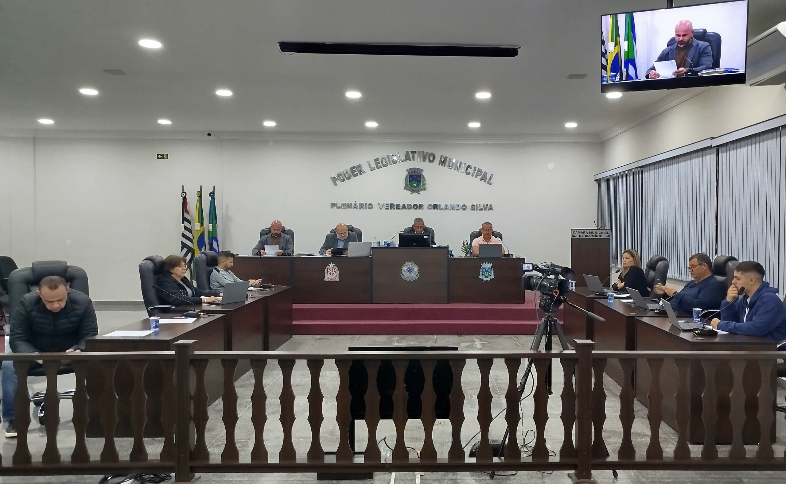 Imagem da notícia: RESUMO DA 16ª SESSÃO ORDINÁRIA E 13ª SESSÃO EXTRAORDINÁRIA DA 9ª LEGISLATURA