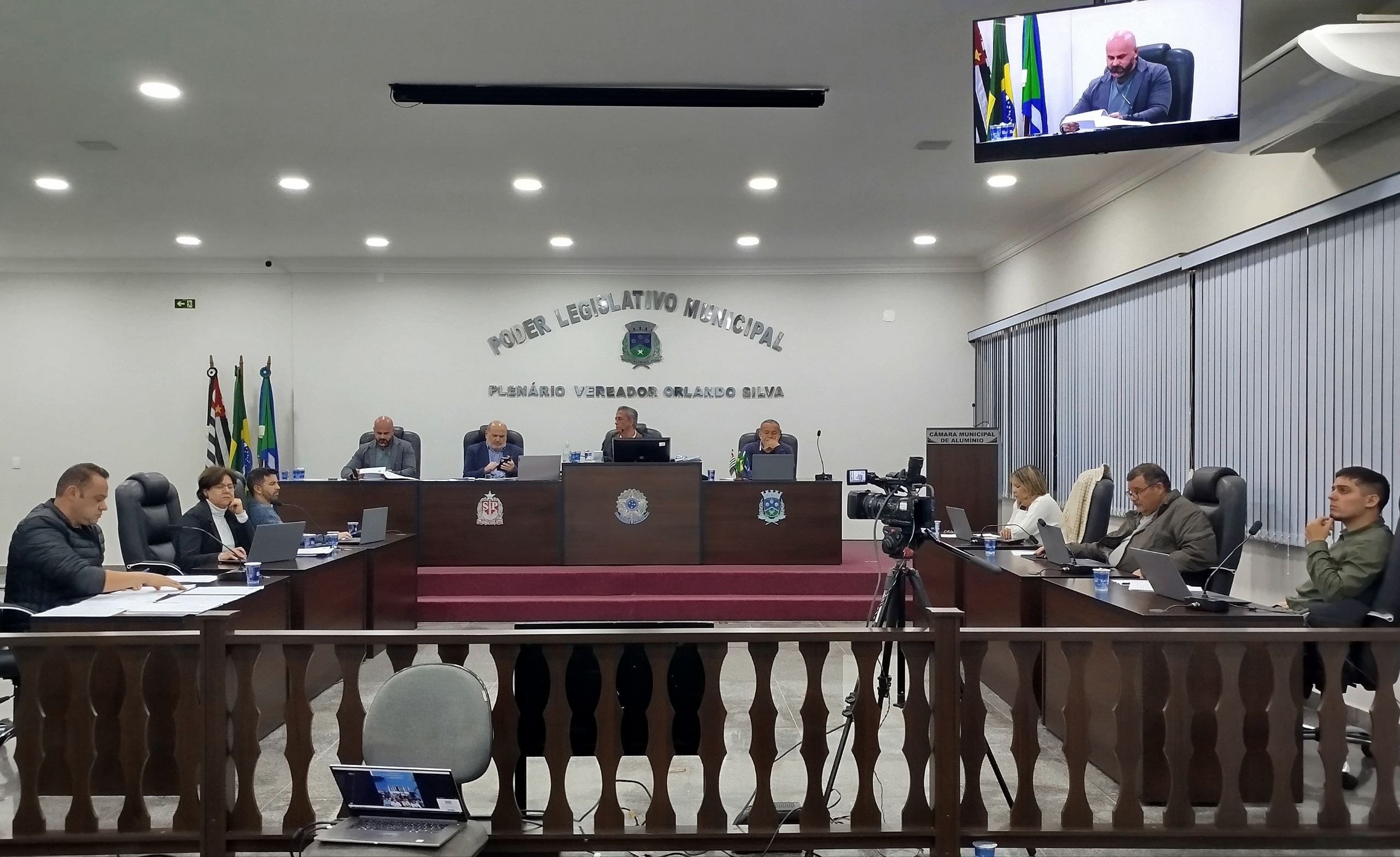 Imagem da notícia: RESUMO DA 18ª SESSÃO ORDINÁRIA, 15ª SESSÃO EXTRAORDINÁRIA, 16ª SESSÃO EXTRAORDINÁRIA E 17ª SESSÃO EXTRAORDINÁRIA DA 9ª LEGISLATURA