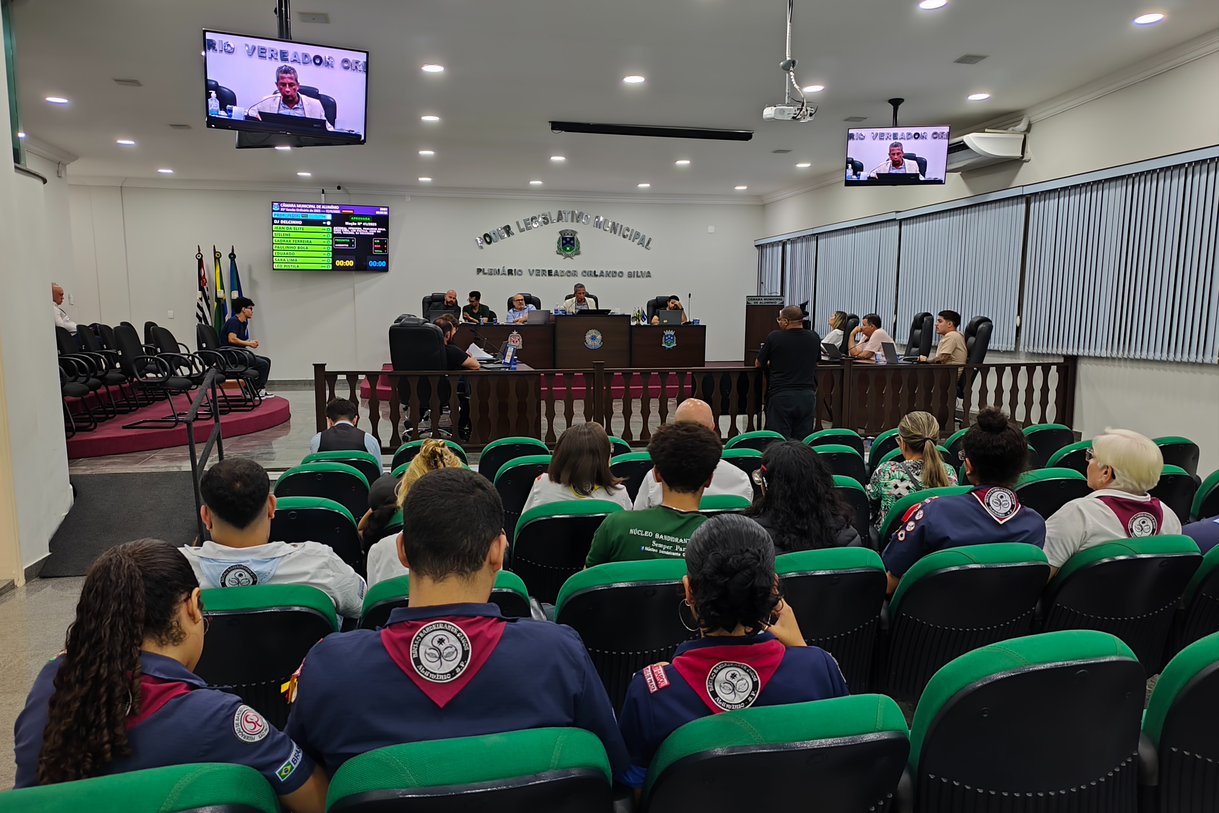 Imagem da notícia: RESUMO DA 35ª SESSÃO ORDINÁRIA E DA 35ª SESSÃO EXTRAORDINÁRIA DA 9ª LEGISLATURA